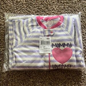 Children’s Place Pink and White Pajama Set with Heart Design